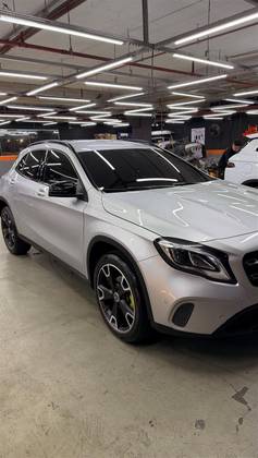 MERCEDES-BENZ GLA 200 1.6 CGI FLEX NIGHT 7G-DCT